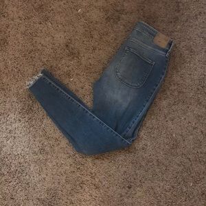 Hollister Crop Skinny Jeans